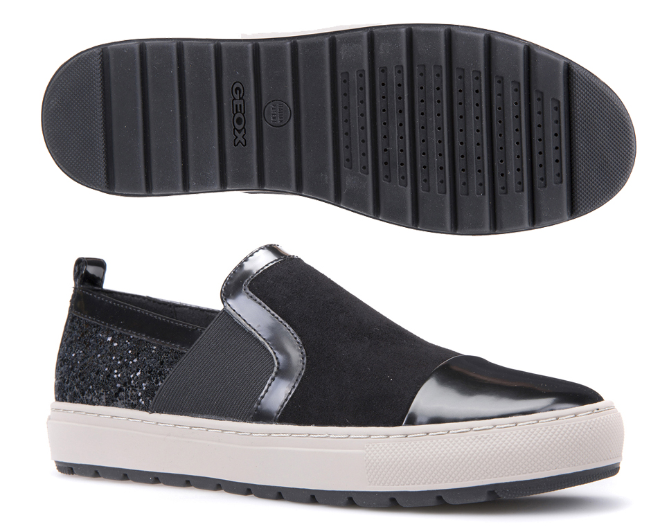 全自動(dòng)圓盤(pán)式TPU/TR鞋底射出成型機(jī)JL-109 全自動(dòng)圓盤(pán)式TPU/TR鞋底射出成型機(jī)JL-109